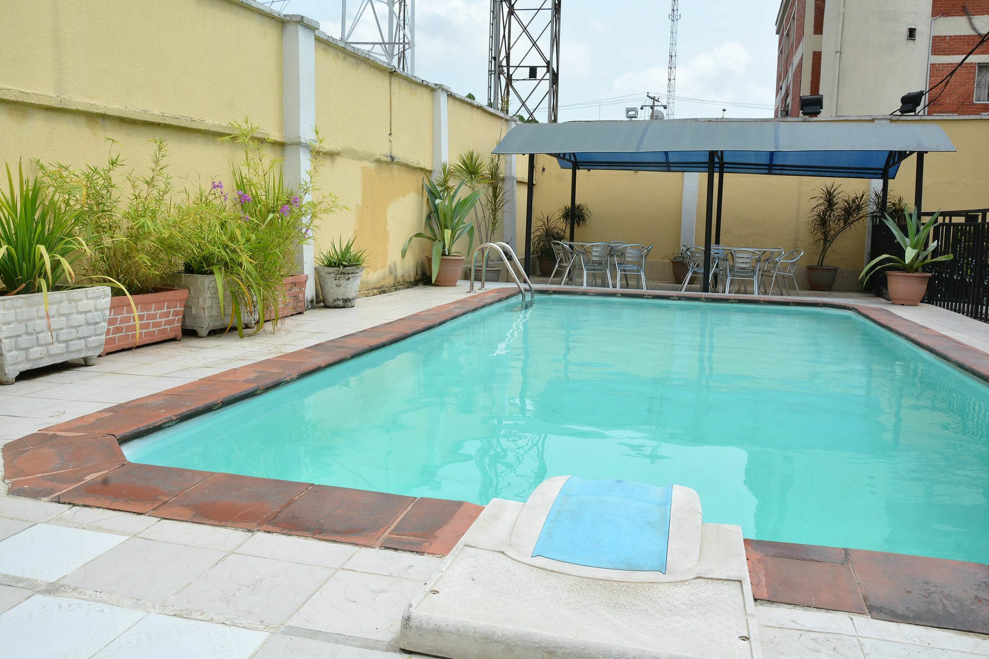 Hotel Flat 7 A And B à Lagos Extérieur photo