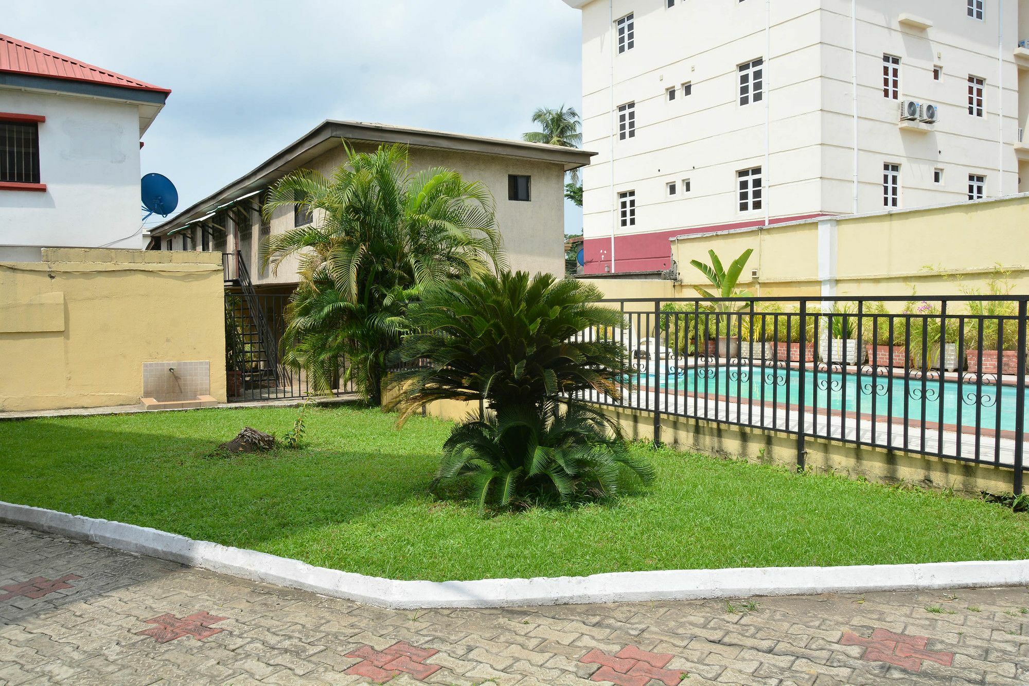 Hotel Flat 7 A And B à Lagos Extérieur photo